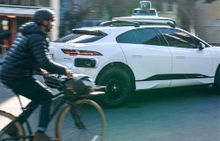 美国众议院委员会拟审议法案 加速自动驾驶汽车部署