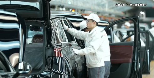 17.88万起售，红旗HS6 PHEV卷入中大型插混SUV市场