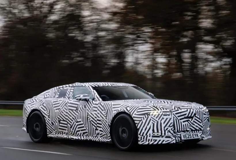 欧美车企集体“反悔”电动化，捷豹停产油车能坚持多久？